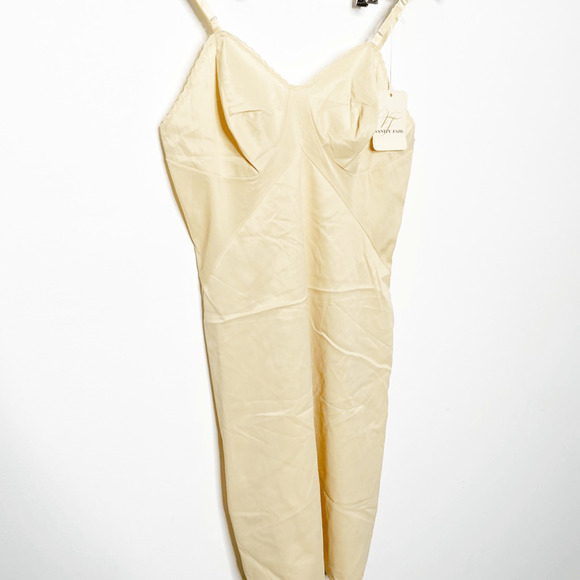 VTG 70s 80s Vanity Fair Nylon Tricot Slip Antron III WOMENS 32 S NWT DEADSTOCK - Picture 3 of 9